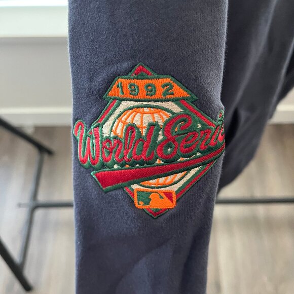 Toronto Blue Jays- Cooperstown Classic New Era 1992 World Series Hoodie- Size L - Picture 4 of 9